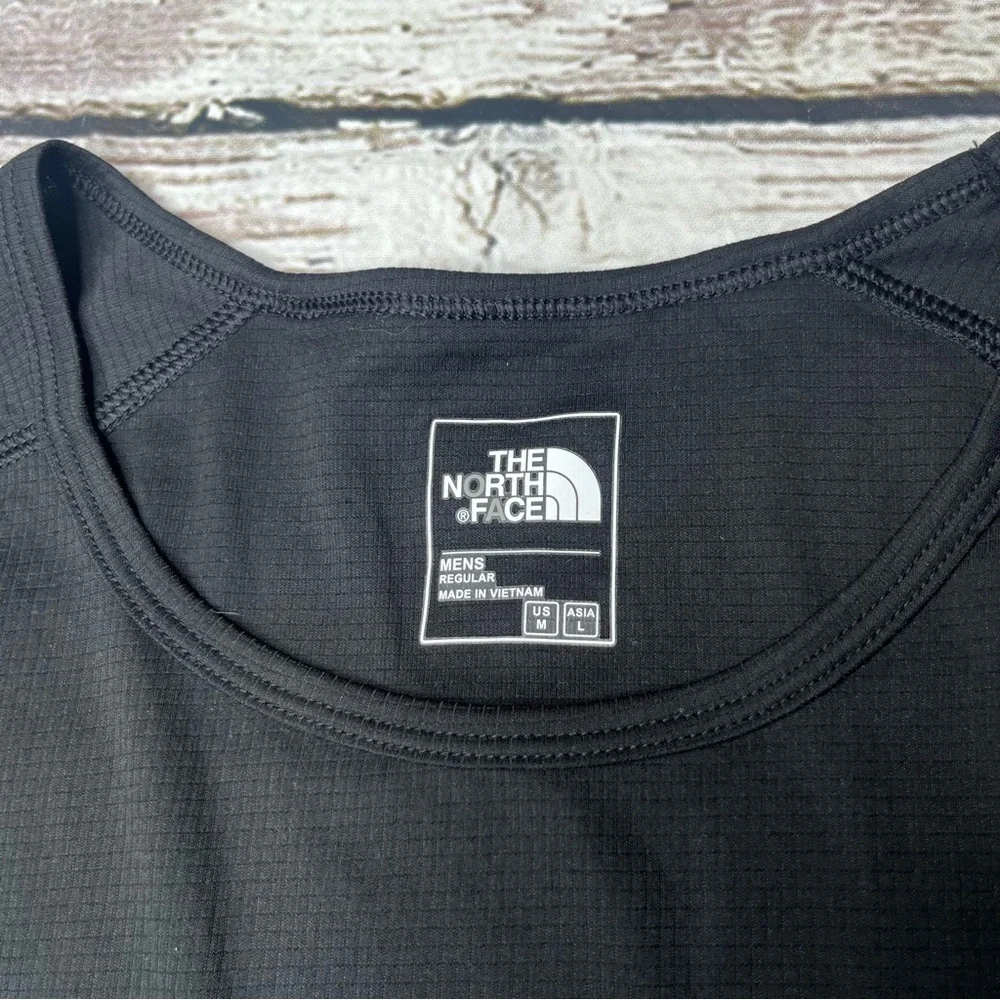 The North Face Black Tee Size M